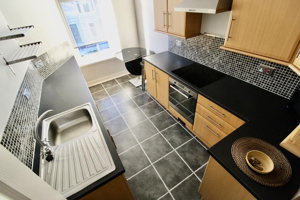 Property photo 2 of 4 Kitchen