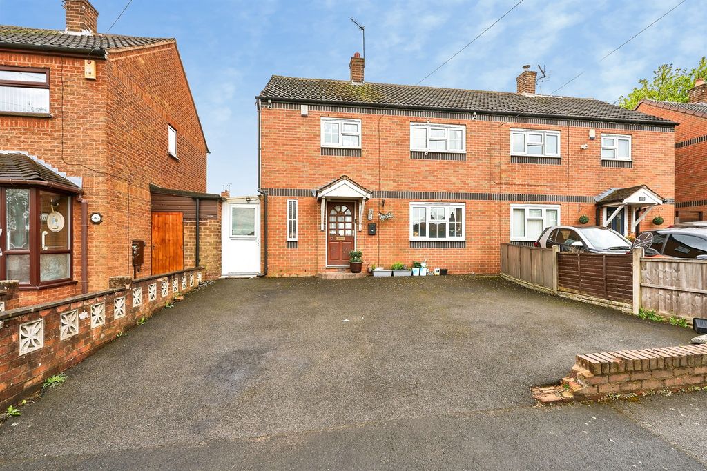 Property photo 1 of 20