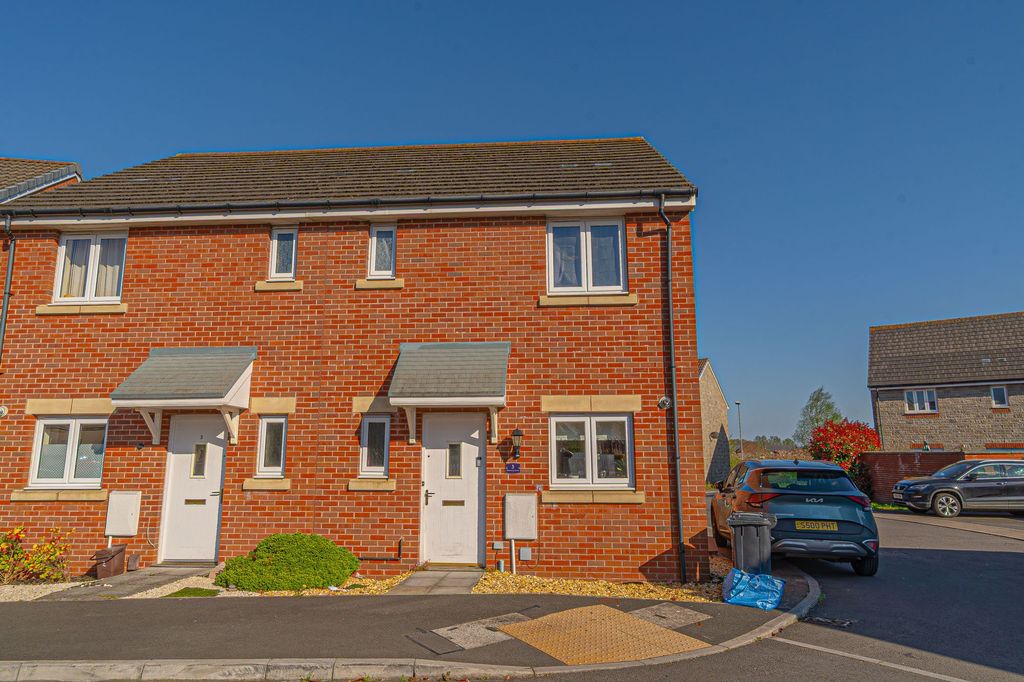 Property photo 1 of 22