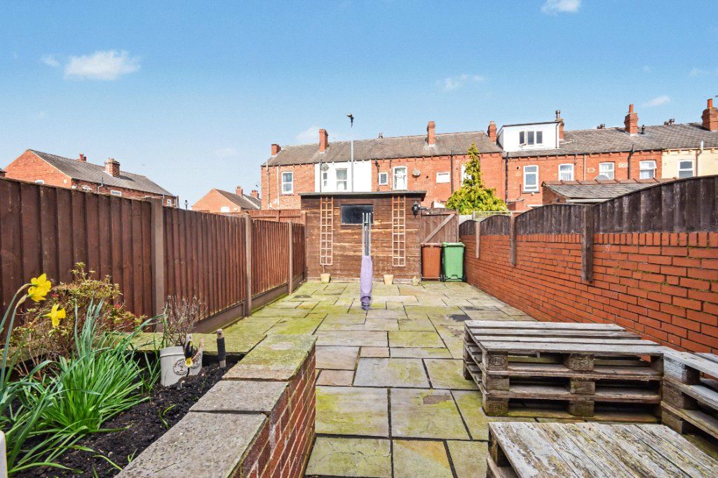 Property photo 2 of 16 Picture No. 18