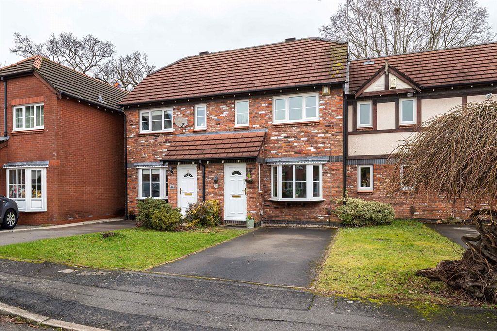 Property photo 1 of 13 Front View