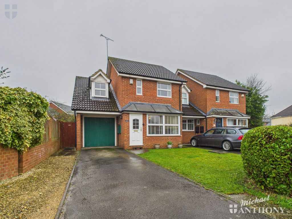 Property photo 1 of 13 Cam03218G0-Pr0579-Still012