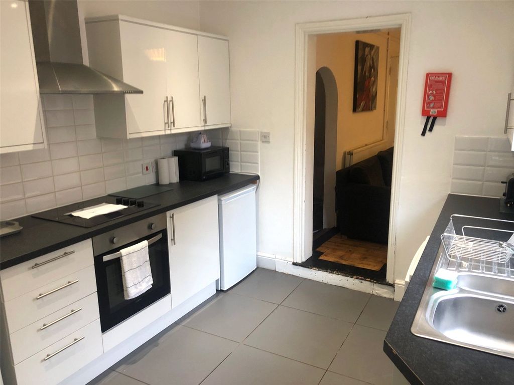 Property photo 3 of 11 Picture No. 09