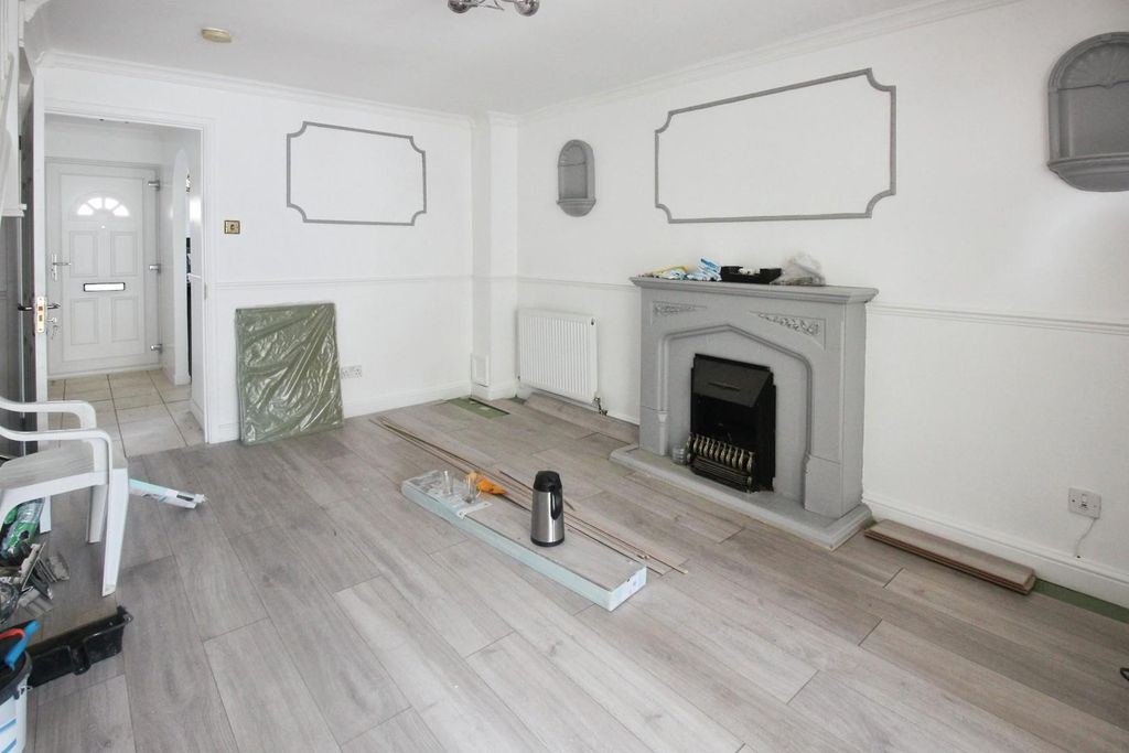 Property photo 3 of 12 Ed31c4Ea-Img_6601.Jpg