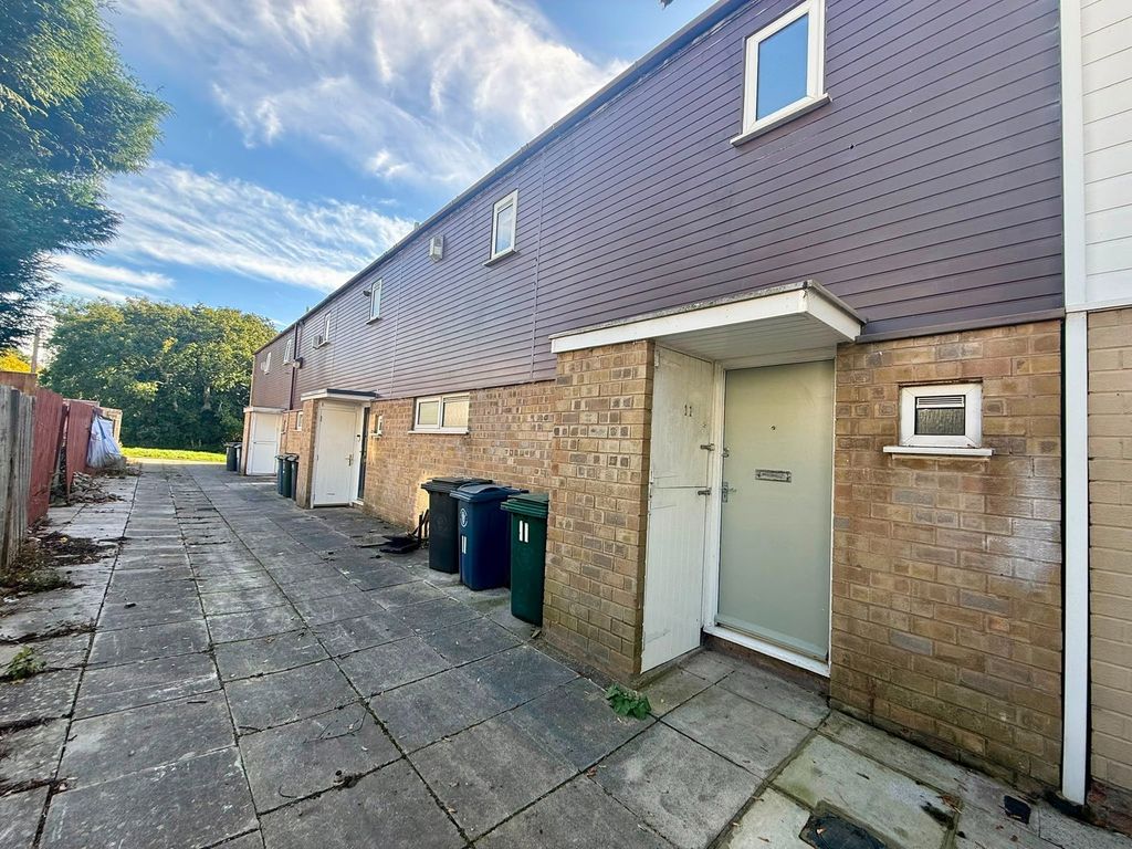 Property photo 1 of 20