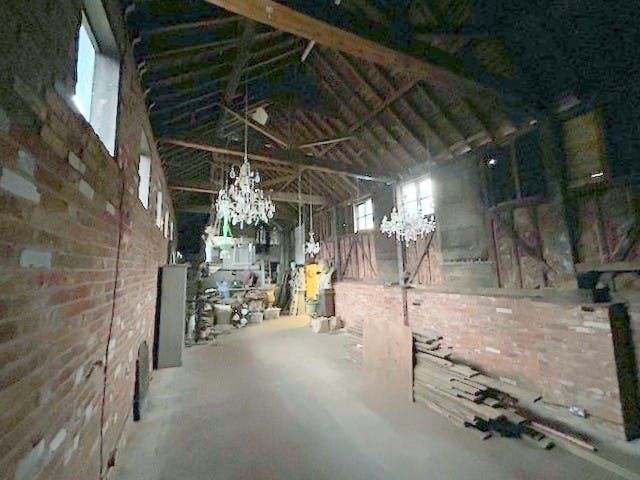 Property photo 3 of 7 Barn 2.Jpg