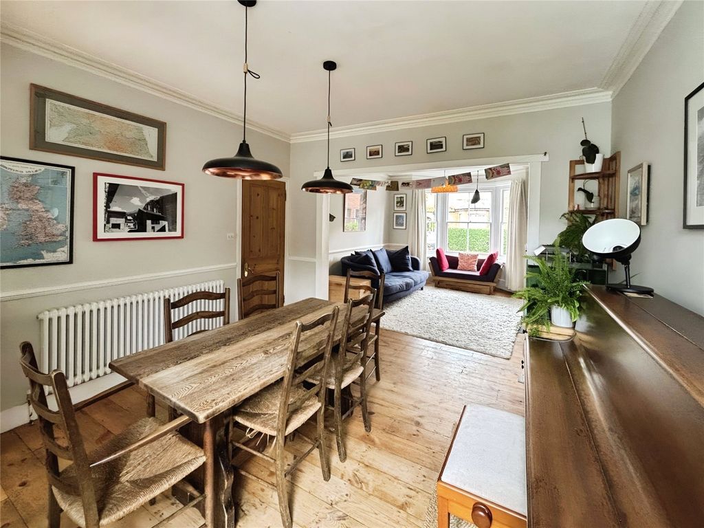 Property photo 2 of 26 Dining Room