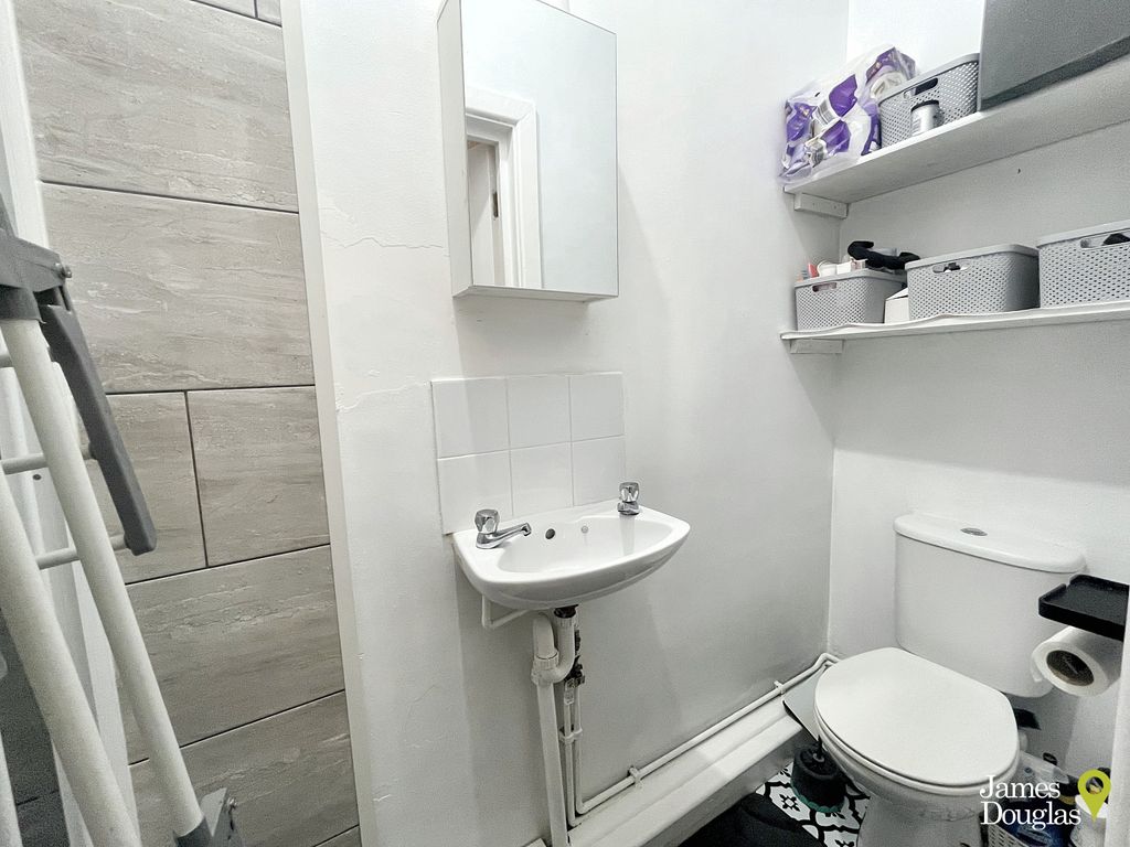 Property photo 3 of 12 Img_2903