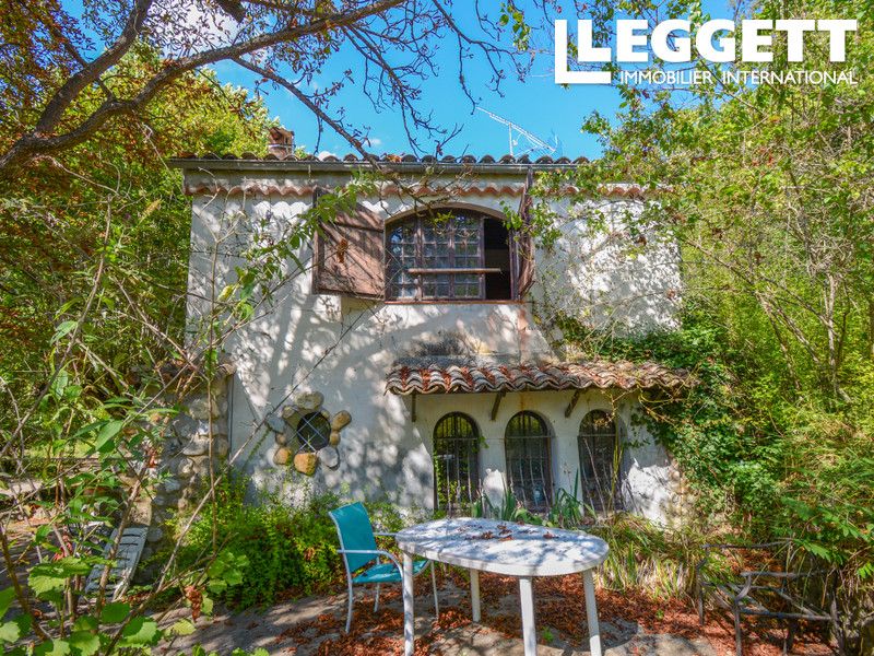 Property photo 2 of 10