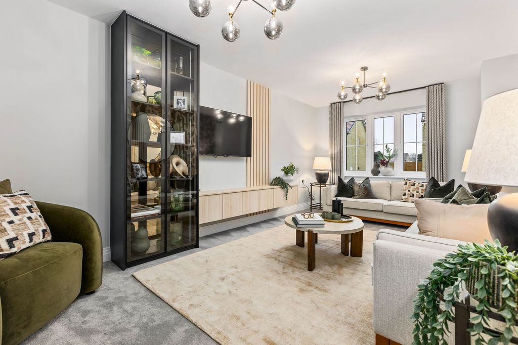 Property photo 3 of 21