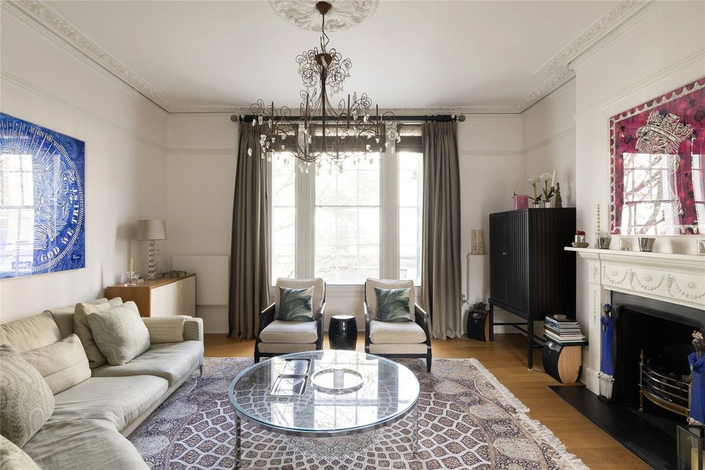 Property photo 2 of 14 Picture No. 11