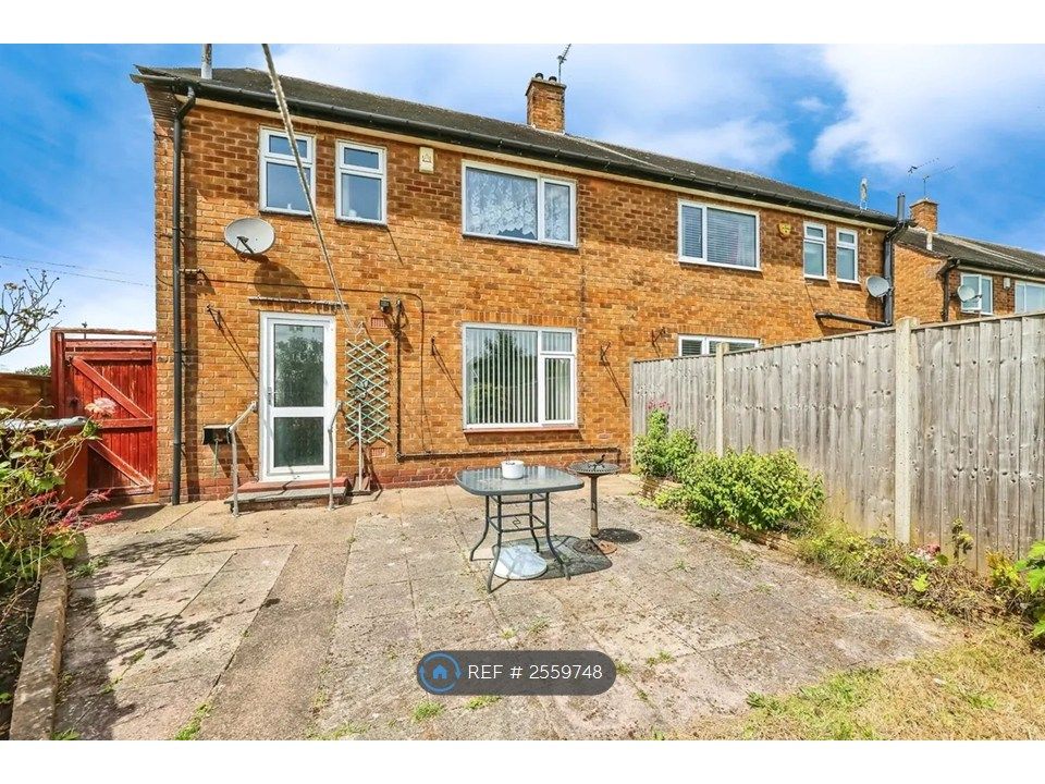 Property photo 3 of 23