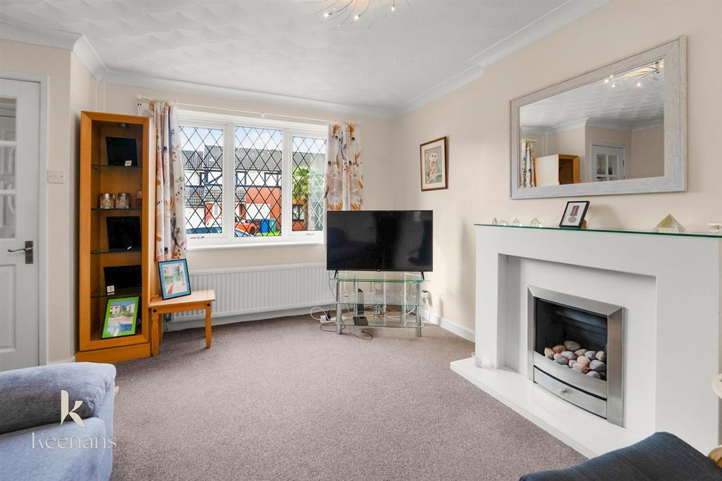 Property photo 3 of 32 Dsc00538.Jpg