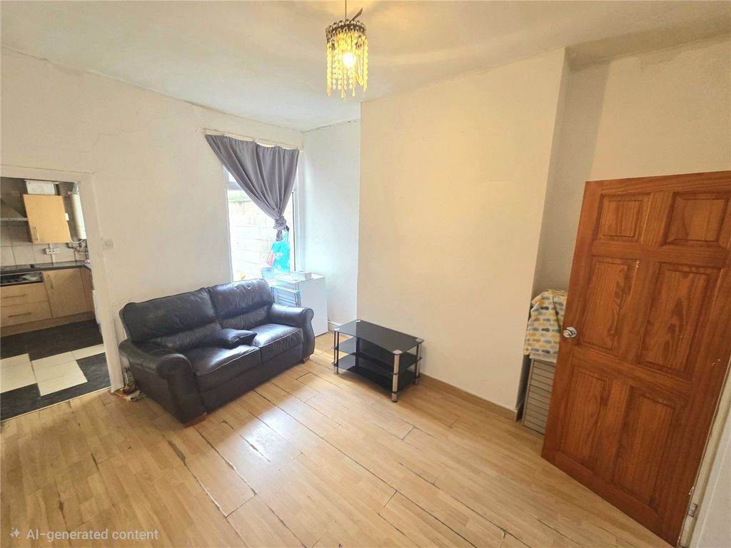 Property photo 3 of 10 Picture No. 03