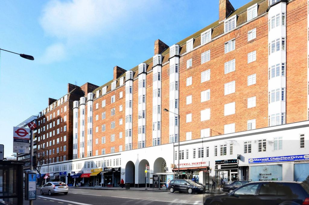 Property photo 2 of 6