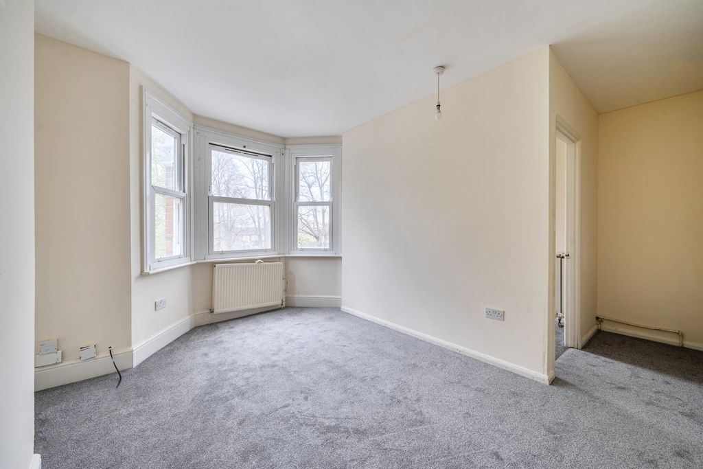 Property photo 3 of 13 Reception