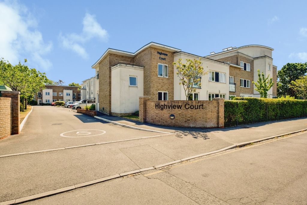 Property photo 1 of 9 General View