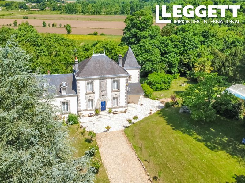 Property photo 2 of 10