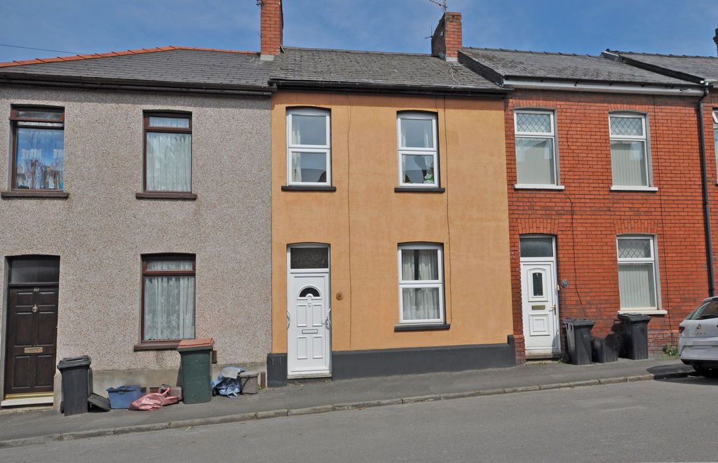 Property photo 1 of 16 Photo 1