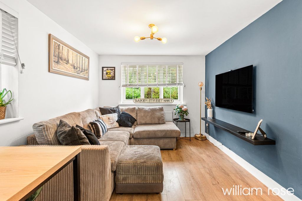Property photo 2 of 10 Ospreycourt_18.Jpg