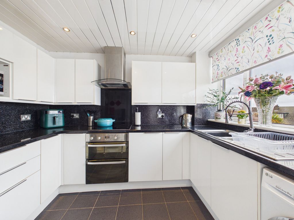 Additional image 5 of 2 bed flat for saleSeafield Court, Ardrossan, 8 KA22