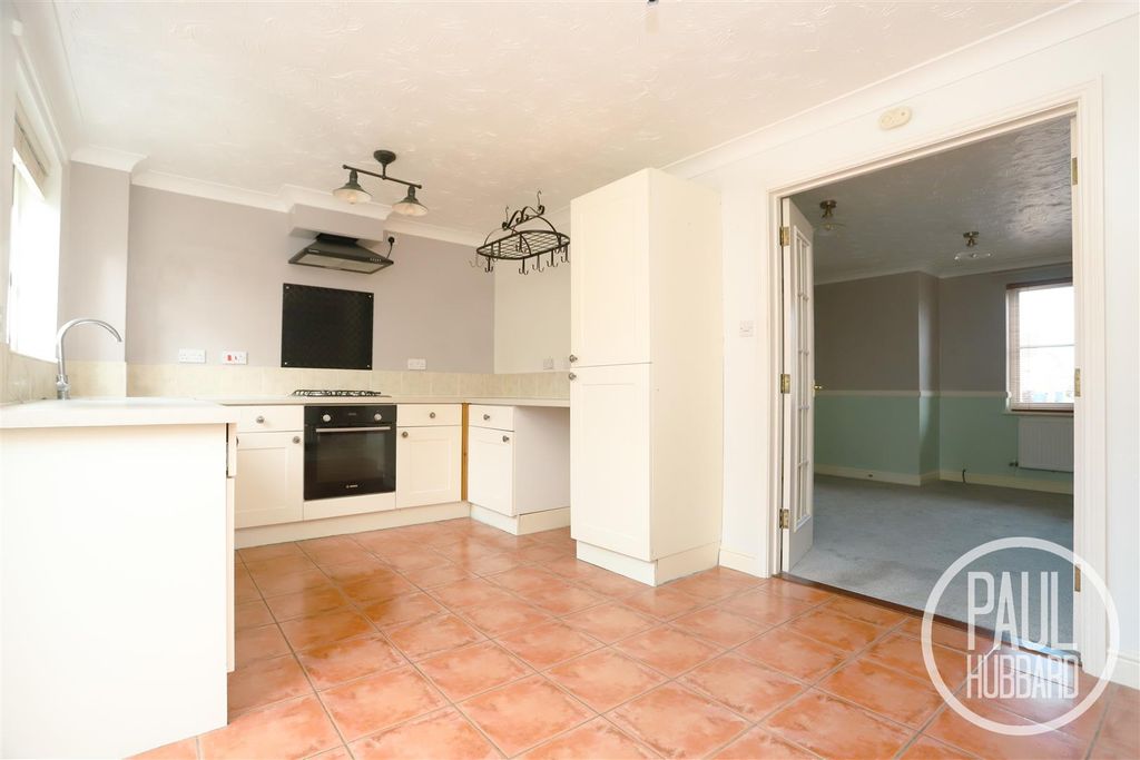 Property photo 2 of 19 Img_9905.Jpg