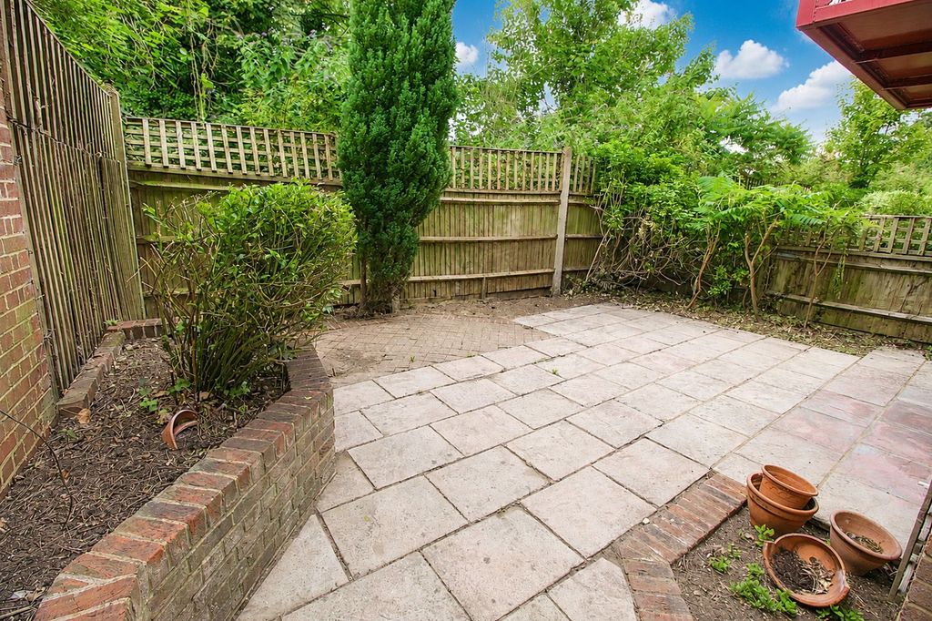 Property photo 2 of 9 Patio
