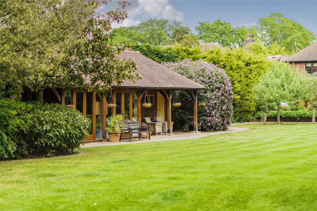 Property photo 3 of 57 Picture No. 63