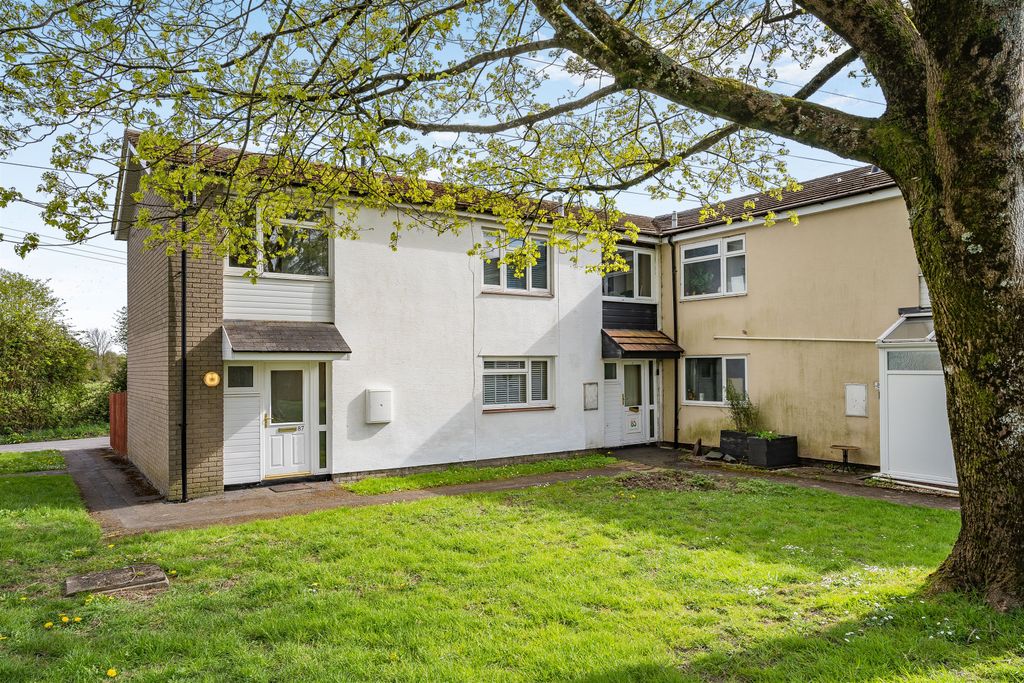 Property photo 1 of 20