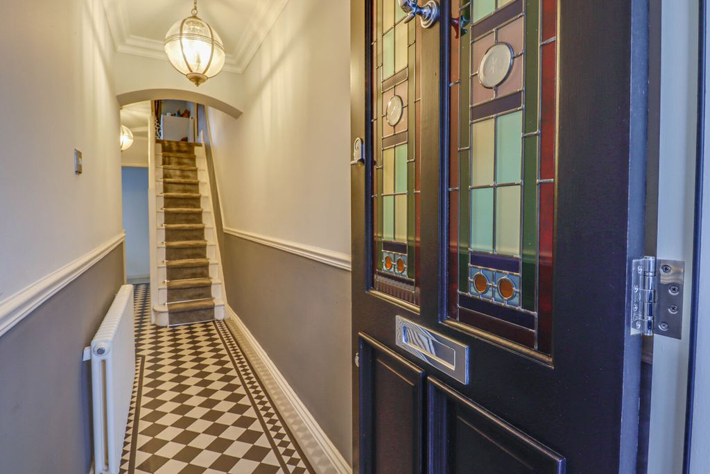 Property photo 2 of 24 Picture No. 67