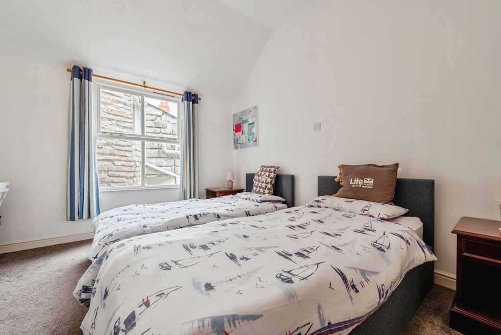 Additional image 9 of 3 bed terraced house for saleCross Street, Padstow, Cornwall PL28