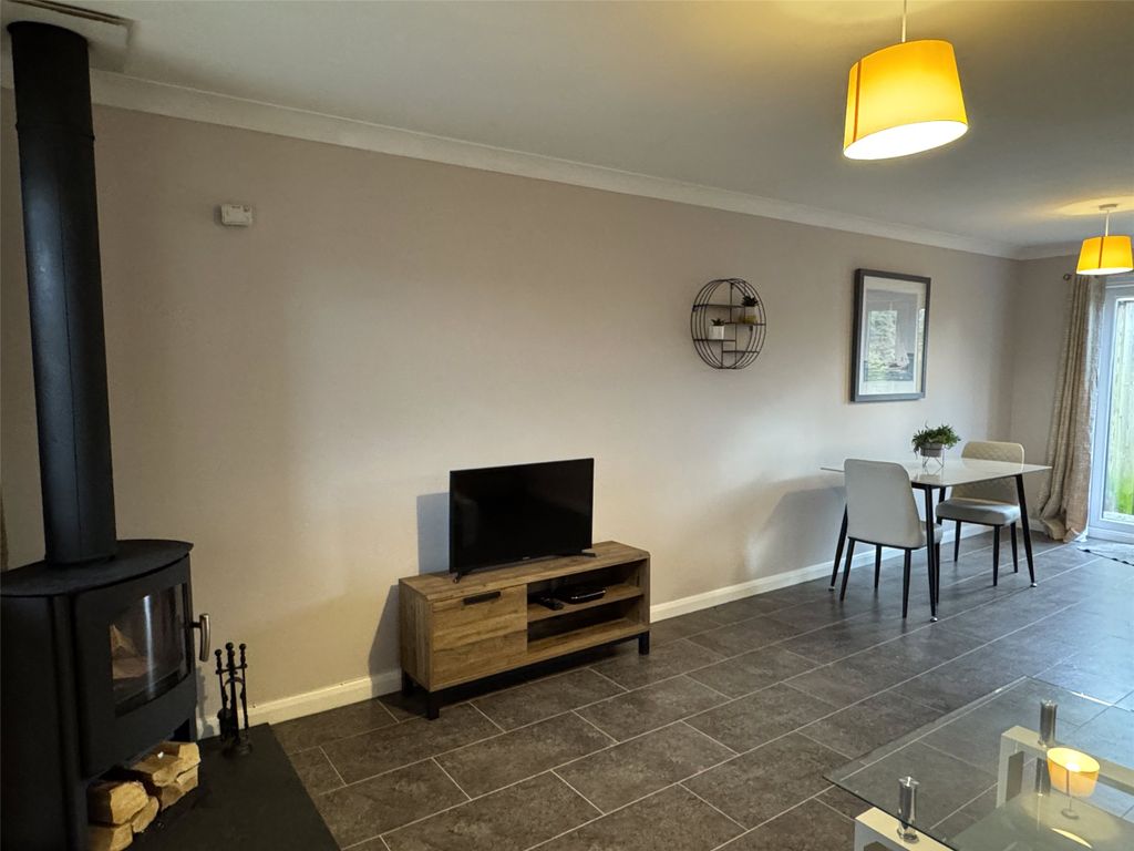 Property photo 3 of 12 Picture No. 06