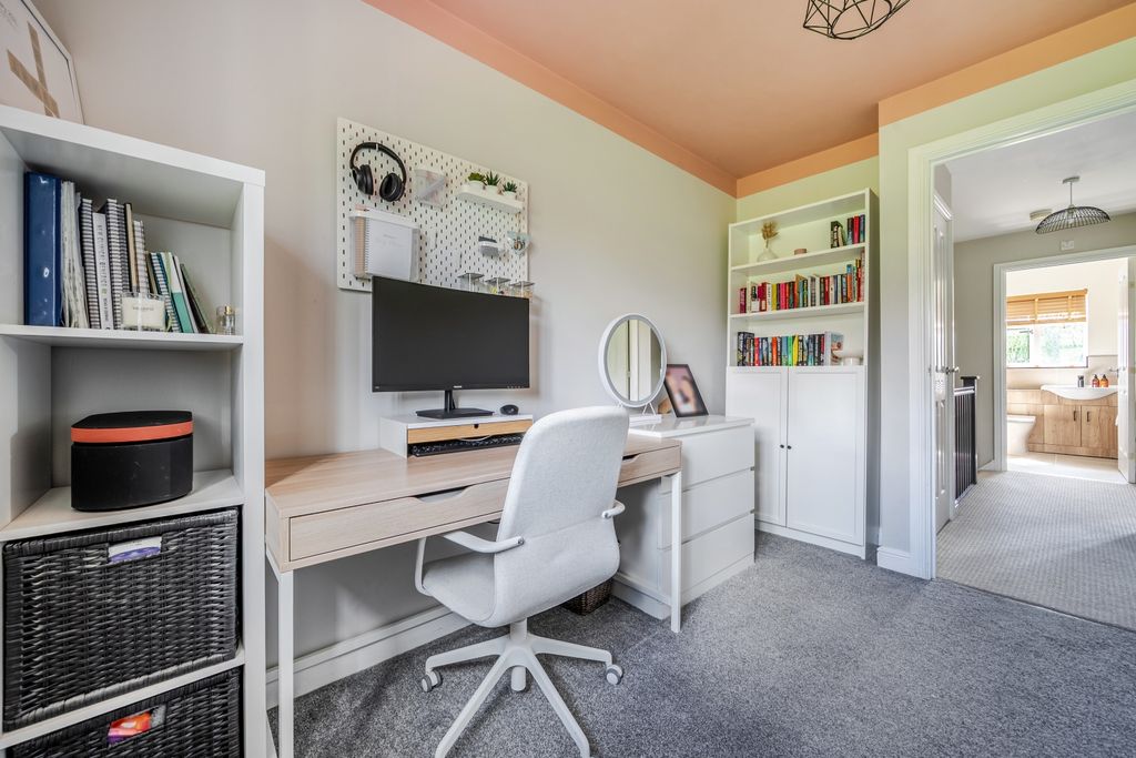 Additional image 23 of 4 bed town house for saleSt. Martins Field, Otley LS21