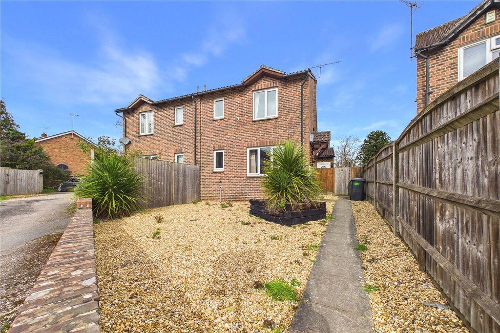 Property photo 1 of 10 Picture No. 13