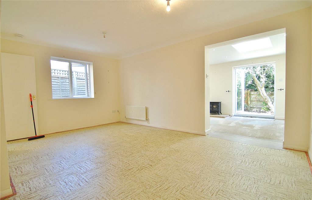 Property photo 3 of 19 Picture No. 12
