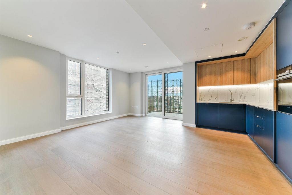 Property photo 1 of 11 Image