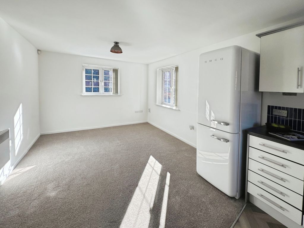 Property photo 2 of 14 Open Plan Lounge Kitchen