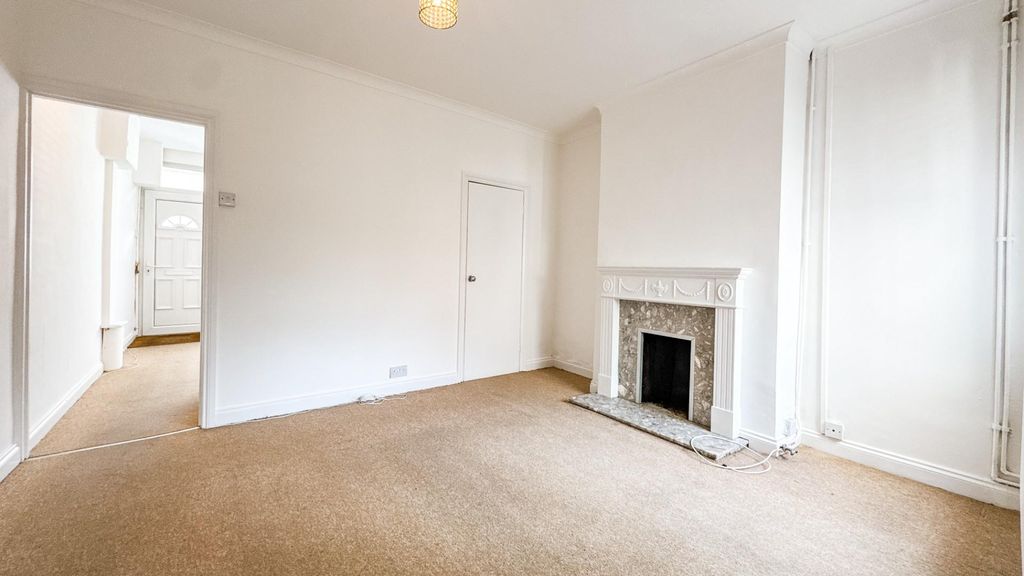Property photo 1 of 17 Untitled-5471.Jpg