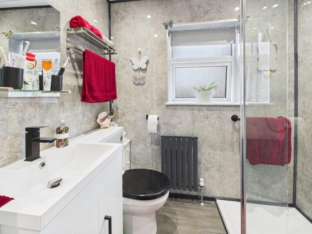 Property photo 3 of 29 4605277