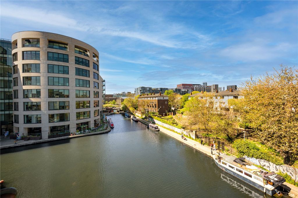 Property photo 2 of 12 Picture No. 41