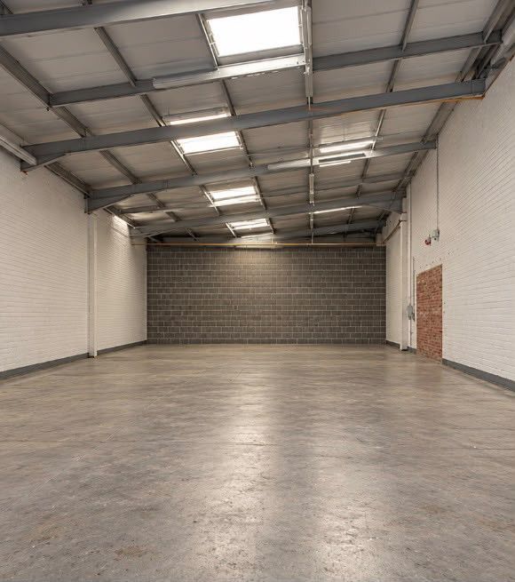 Property photo 1 of 2