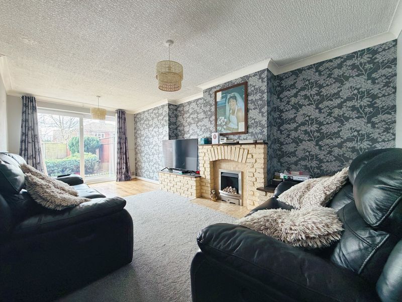 Property photo 3 of 14 Photo 6