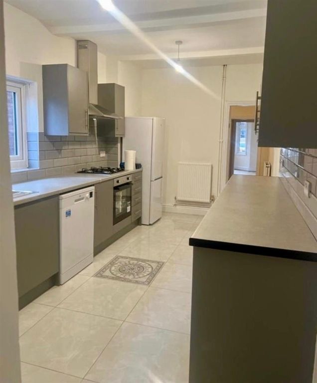 Property photo 2 of 14 Whatsapp Image 2025-11-18 At 10.37.50.Jpeg