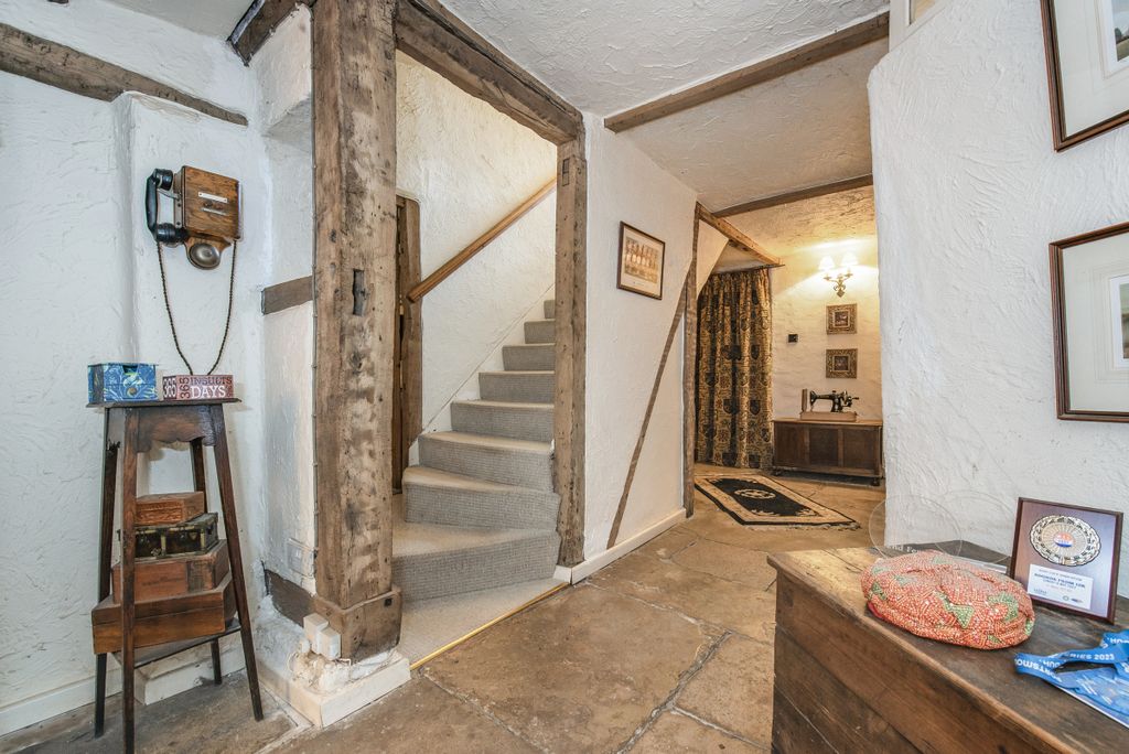 Additional image 8 of 6 bed detached house for saleLake Lane, Barnham, Bognor Regis, West Sussex PO22