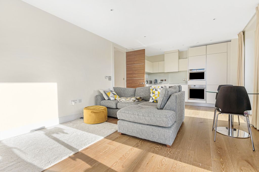 Property photo 2 of 17 790191 (2)