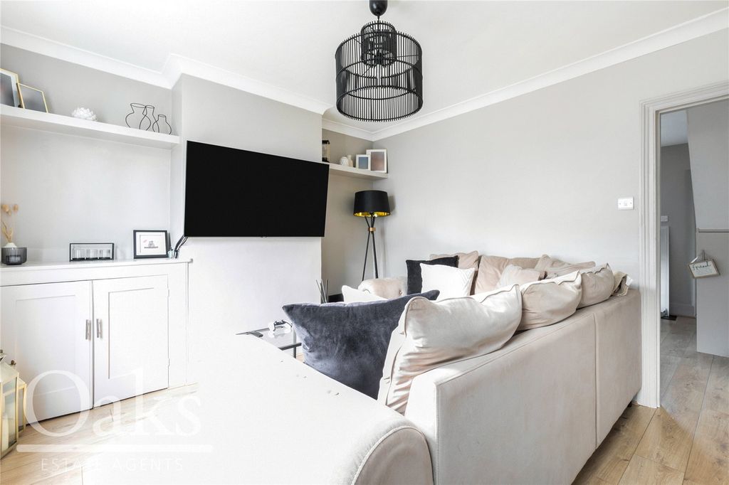 Property photo 3 of 9 Picture No. 12