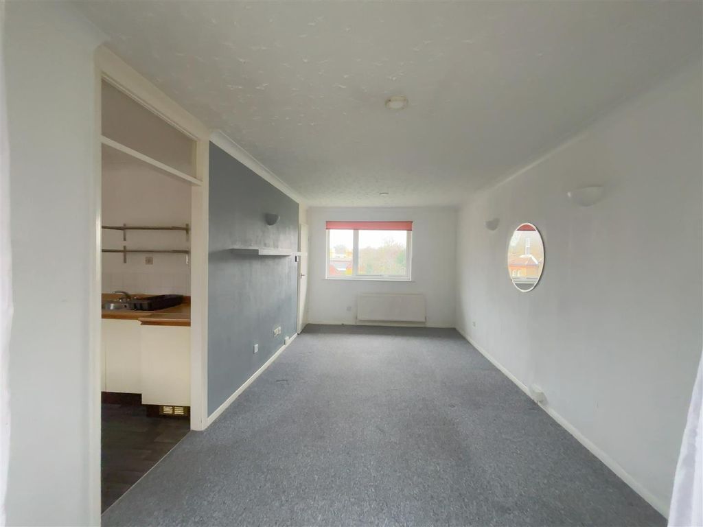 Property photo 3 of 10 Img_9486.Jpg