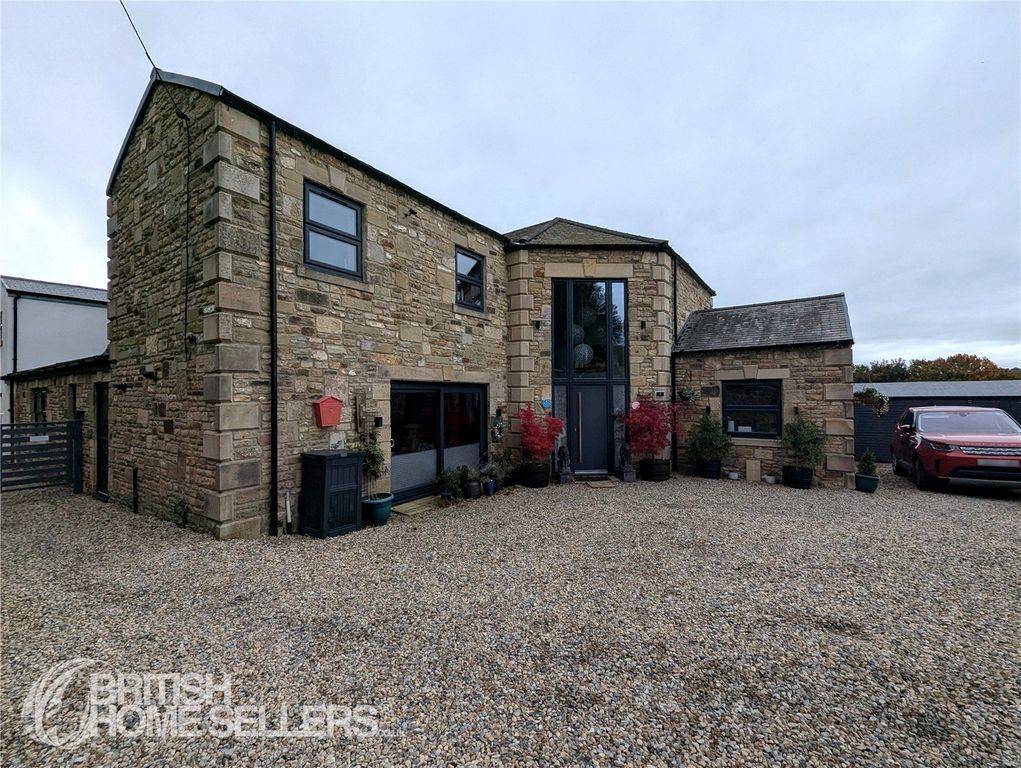 Property photo 2 of 46 Picture No. 41