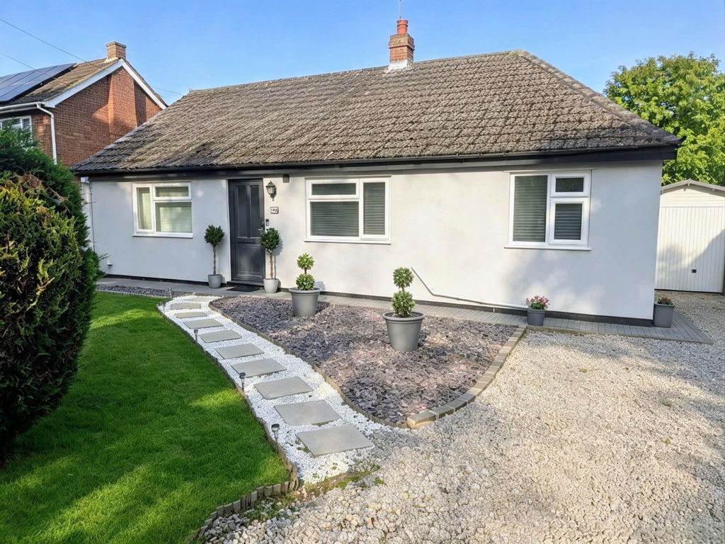 Property photo 1 of 18 4990570