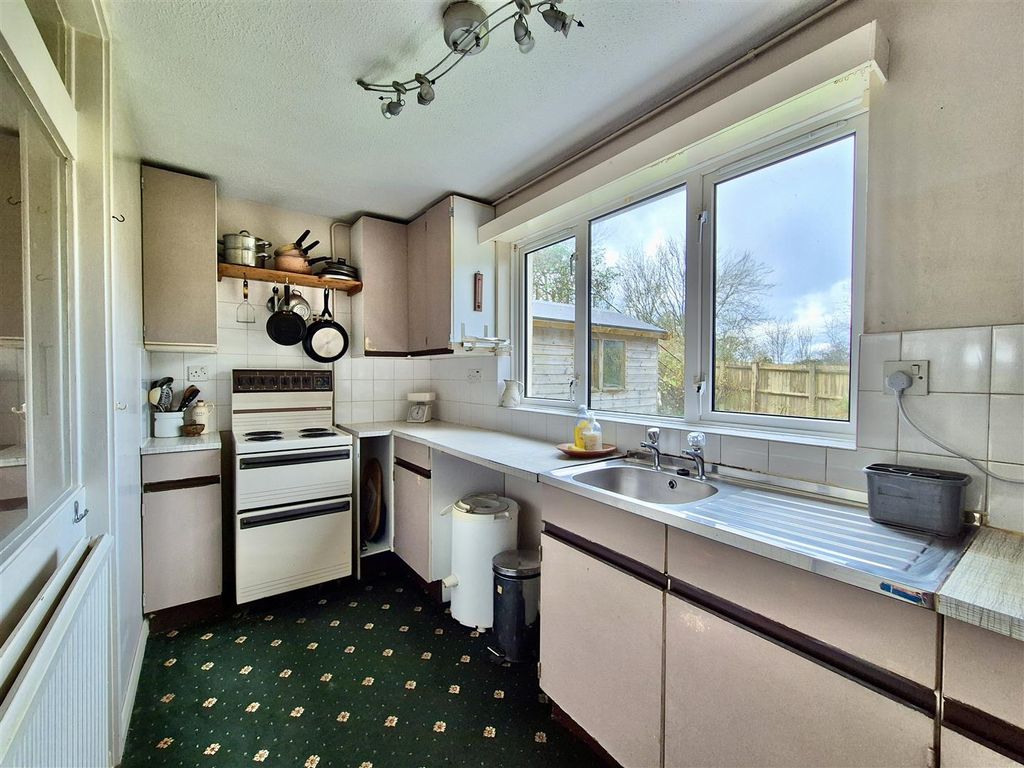 Property photo 2 of 11 20251120_113109.Jpg